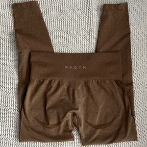 NVGTN leggings